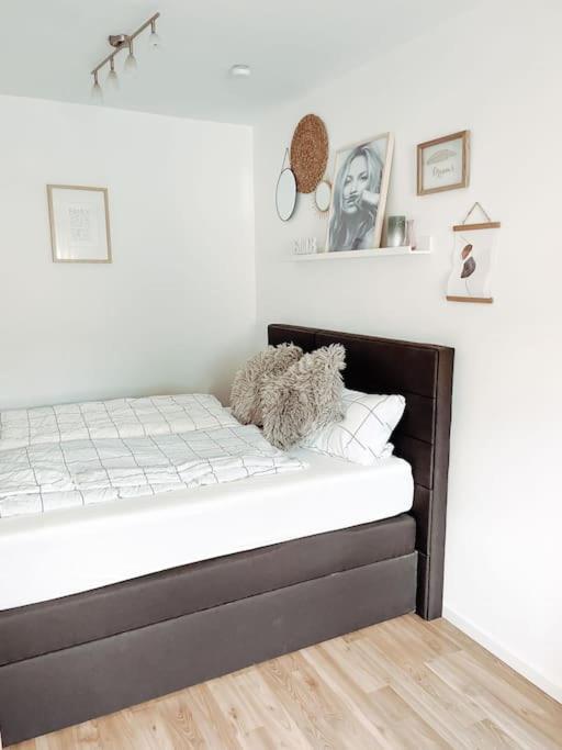 *Top*+Allgaeu*Familie*Netflix*Mit Garten & *Ps4* Kaufbeuren Bagian luar foto